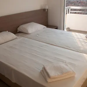 St. George Rent , Larnaca Kypr